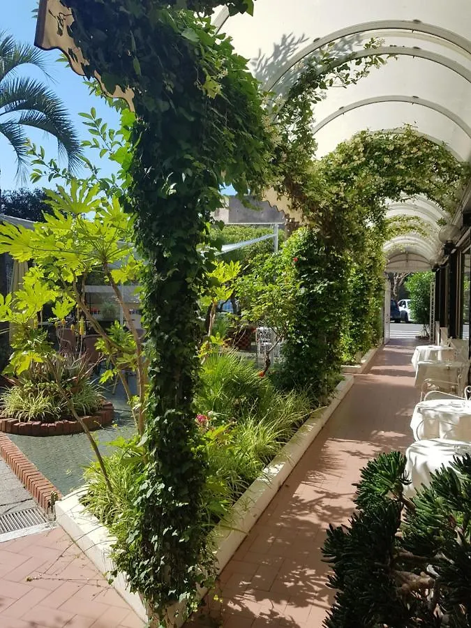 Park Hotel Castello Finale Ligure 3*,  Italien